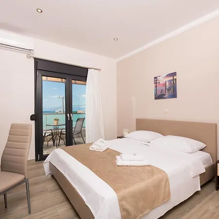 Hotel Ftery *