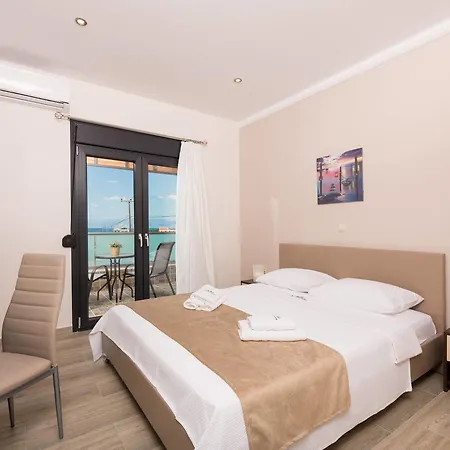 Hotel Ftery *